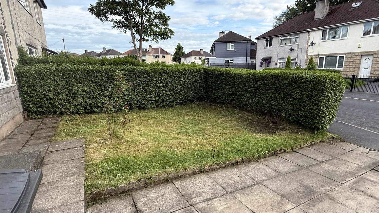 Front hedge and boundary maintenance